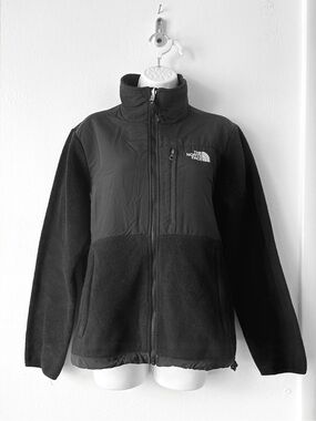 The North Face Denali Polartec fleece jacket in black size M